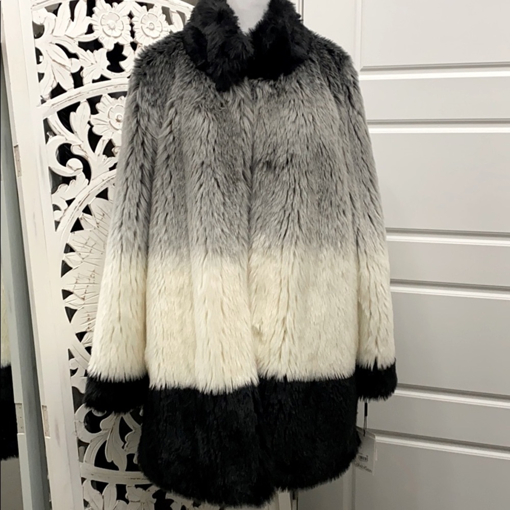 NWT Calvin Klein Ombre Faux Fur